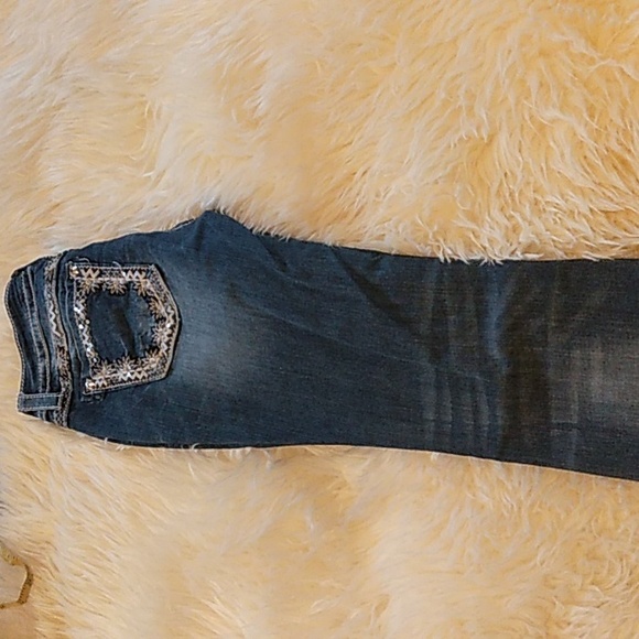 Miss Me jeans - Picture 2 of 9